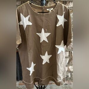 (NWOT) Blue Velvet Star Patch Tunic